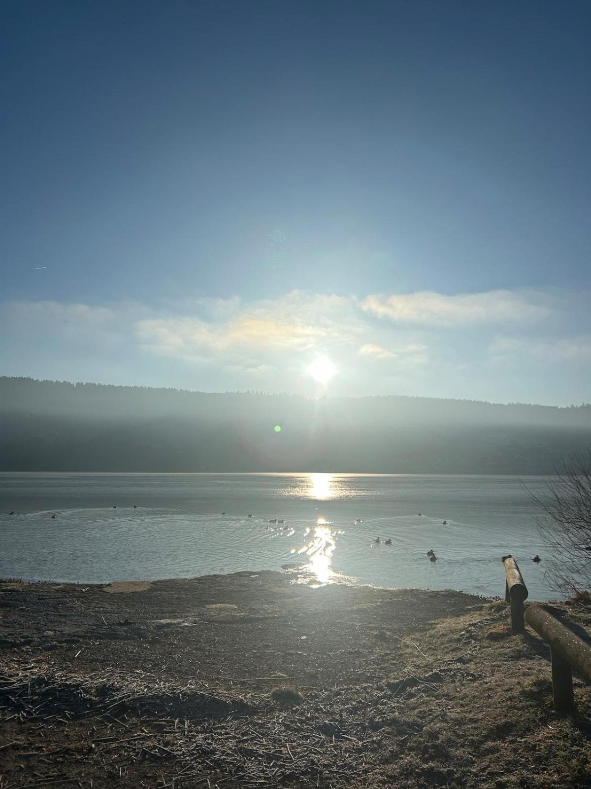 La Parenthese Vue Lac Les Grangettes Buitenkant foto